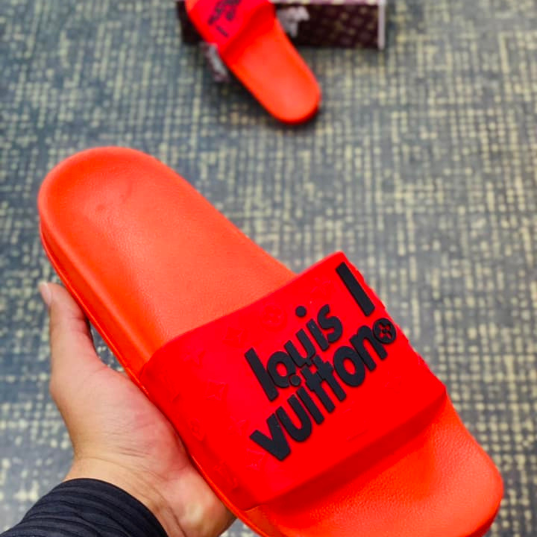 كلاكات 🔥 LOUIS VUITTON 🔥 واااعرة